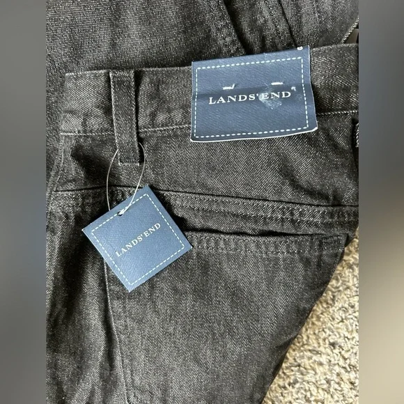 5/$25 Land’s End NWT women’s black wash wide leg denim size 8P - Picture 3 of 9